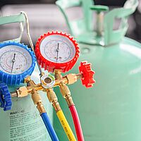 F-Gas Verordnung: Gasflaschen im Einsatz