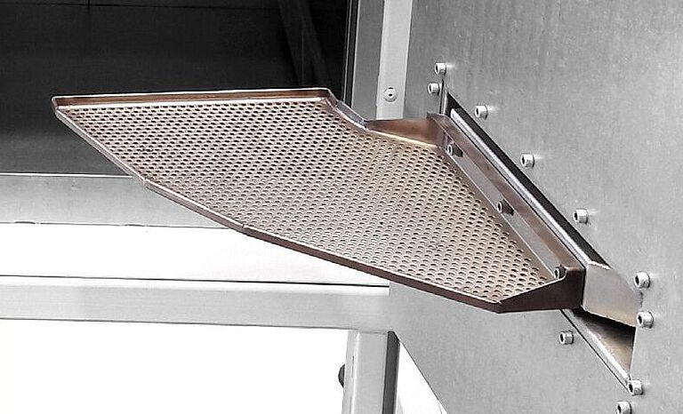 Lochblech-Auszug für Coil Coating Tests